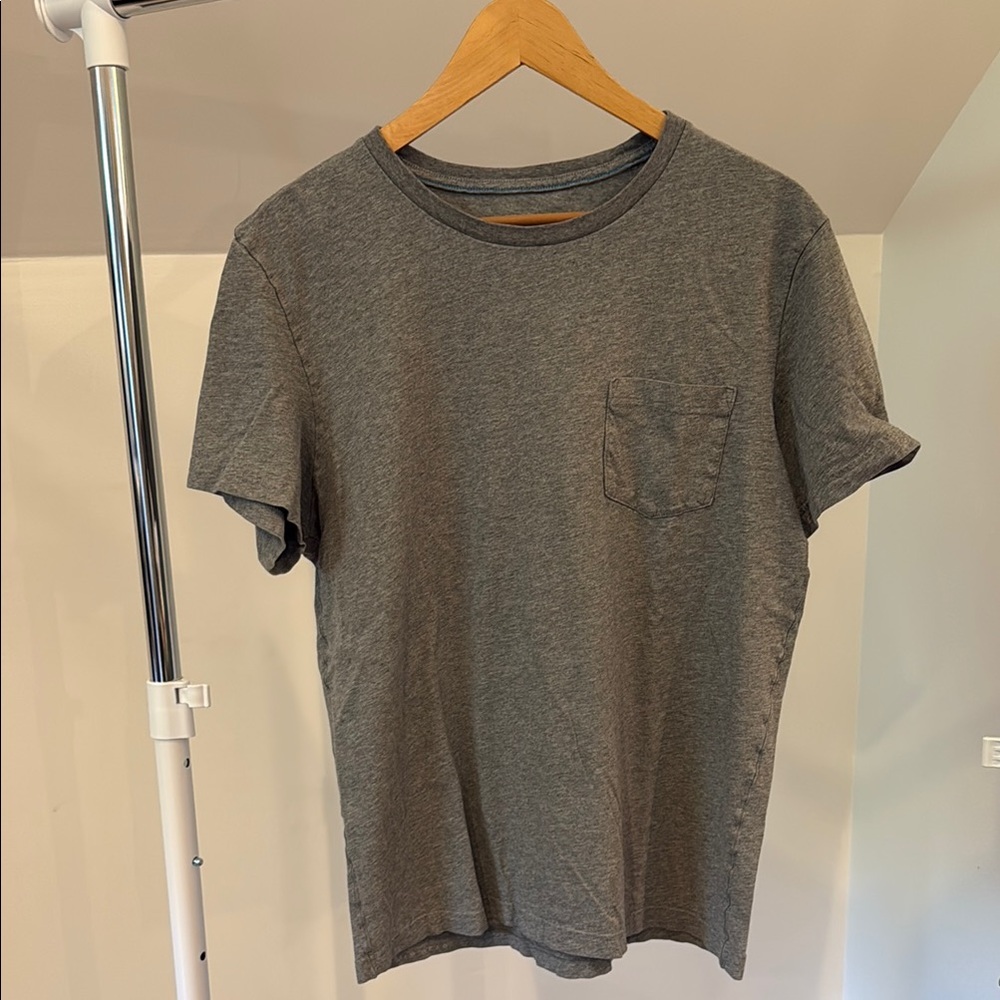 Mack Weldon Gray Short Sleeve Crew Neck Tee